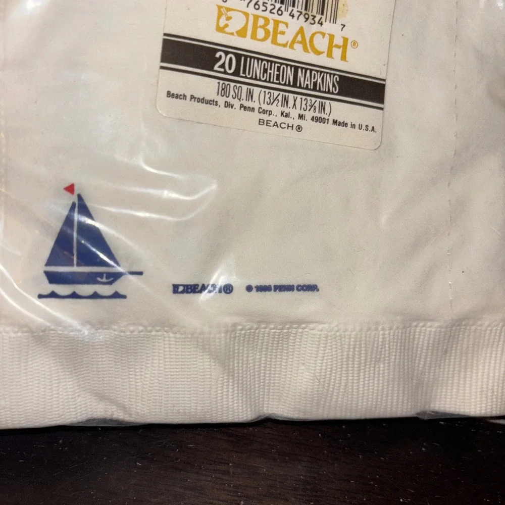 Vintage Beach | 20 Luncheon Napkins | Sailboat Theme Paper Napkins | New Sealed‎